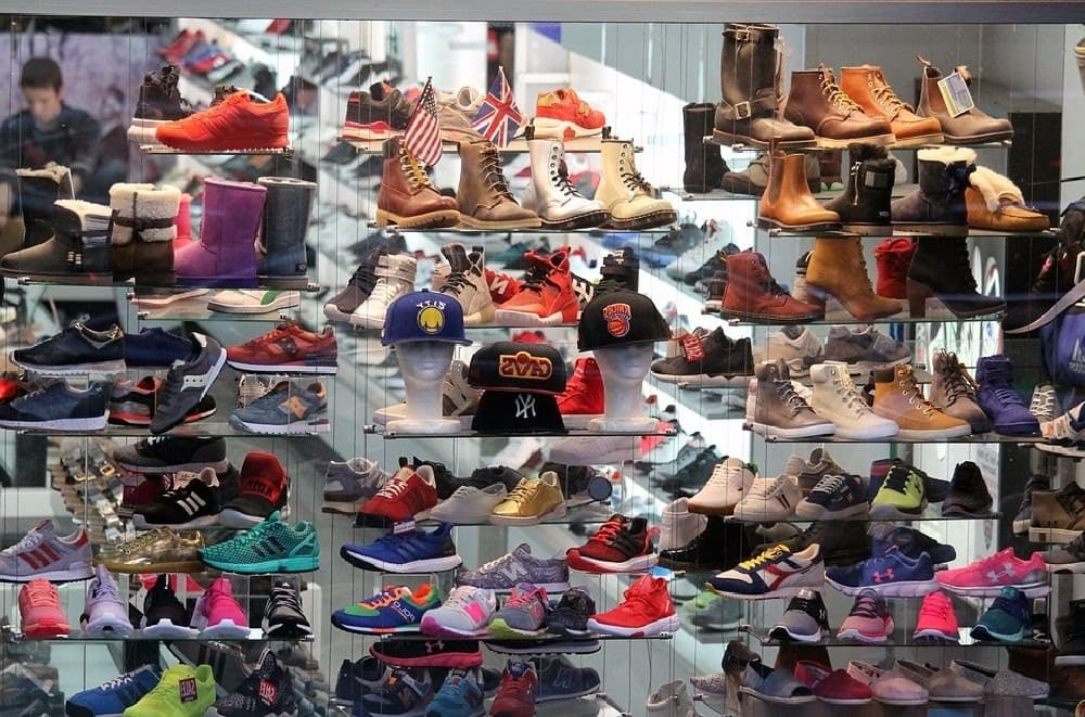 محلات احذية في الكويت