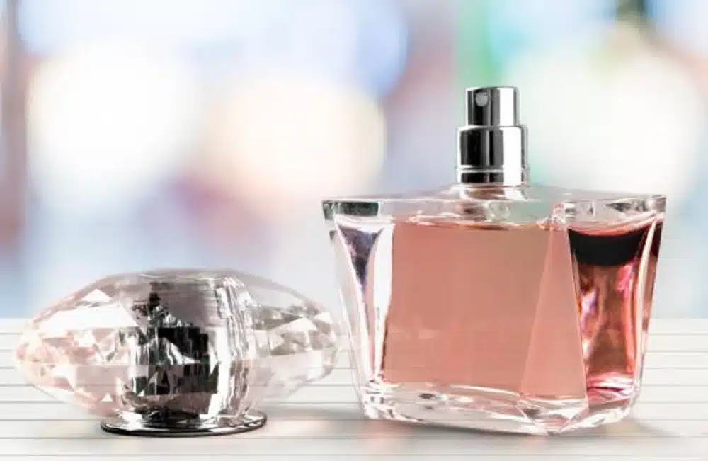 مصانع عطور في الإمارات