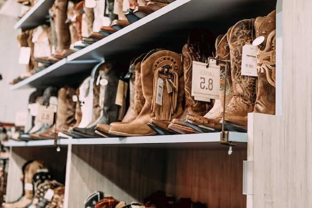 محلات احذية في قطر